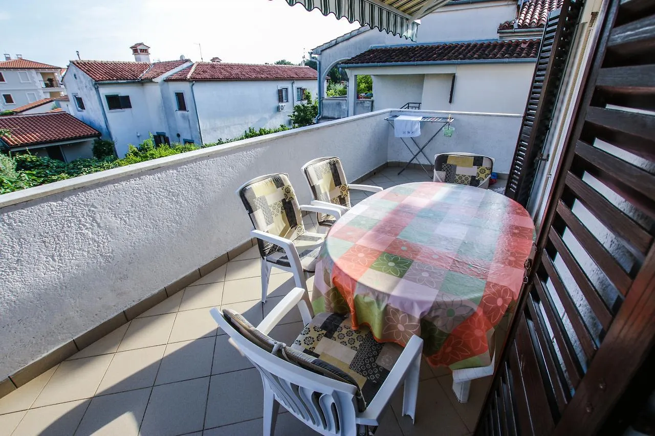 Apartment Karmen Porec